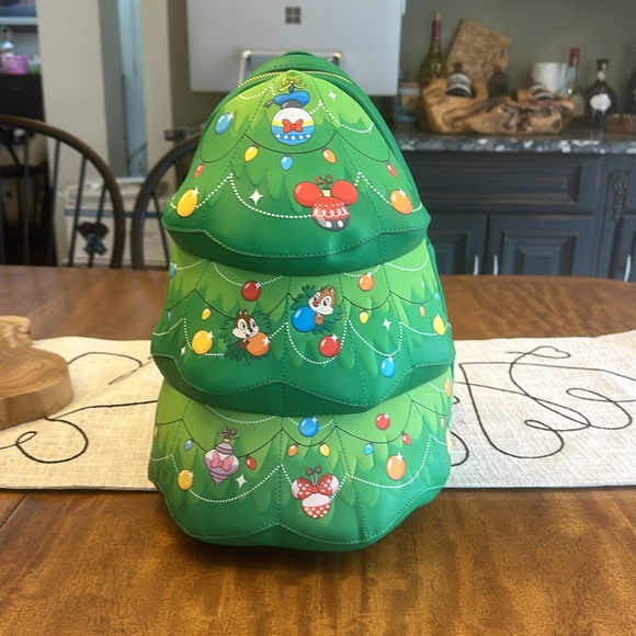 LOUNGEFLY women’s Disney Chip and Dale Tree Ornament Figural Backpack - Picture 7 of 16